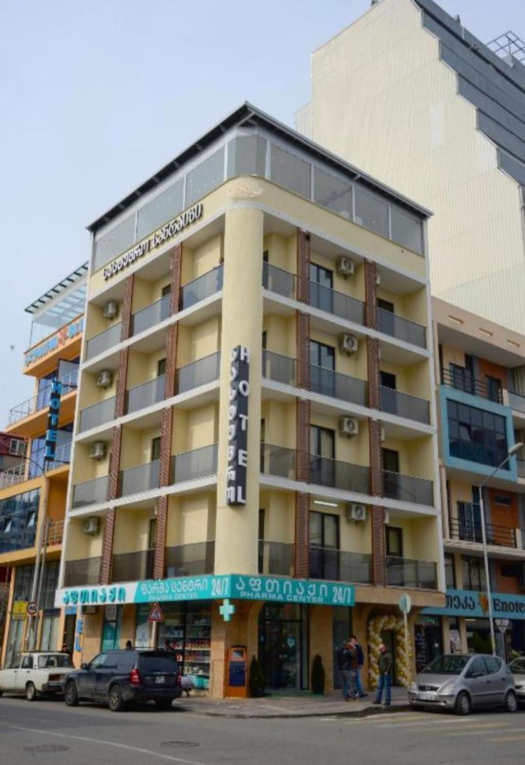 Batumi Hotel Ngoại thất bức ảnh