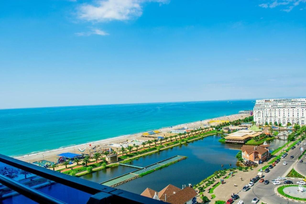 Batumi Hotel Ngoại thất bức ảnh