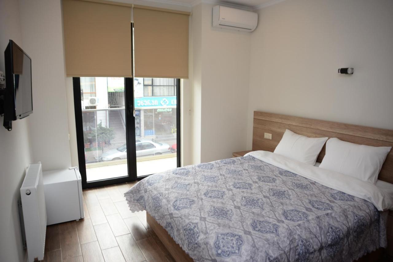 Batumi Hotel Ngoại thất bức ảnh